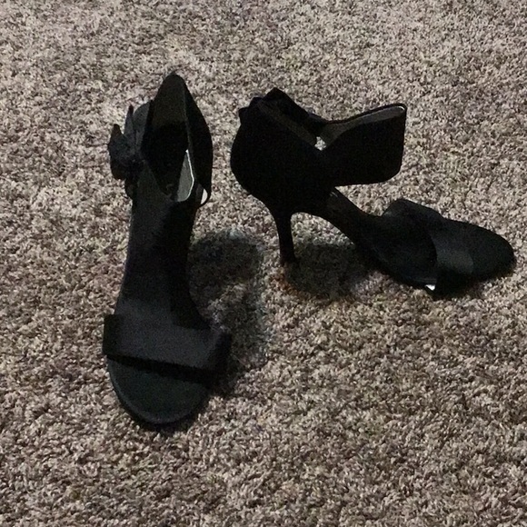 Nina Shoes Black Nina Pump Heel With Velcro Strap Poshmark